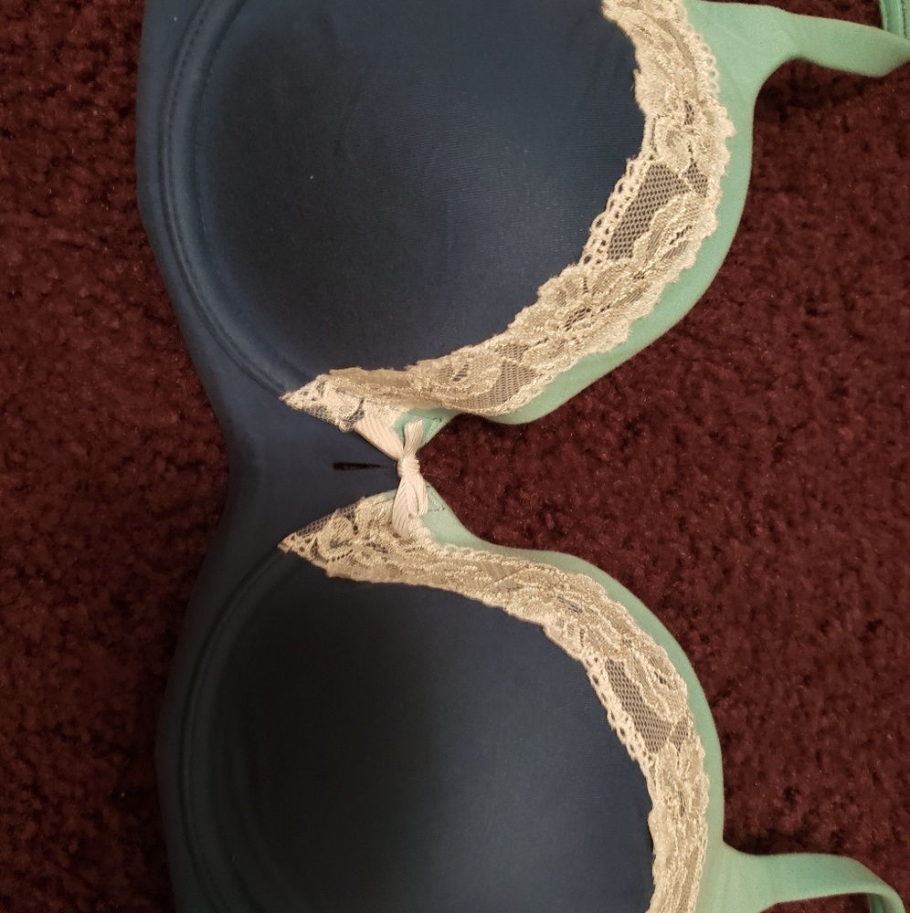 Victoria's secret bra